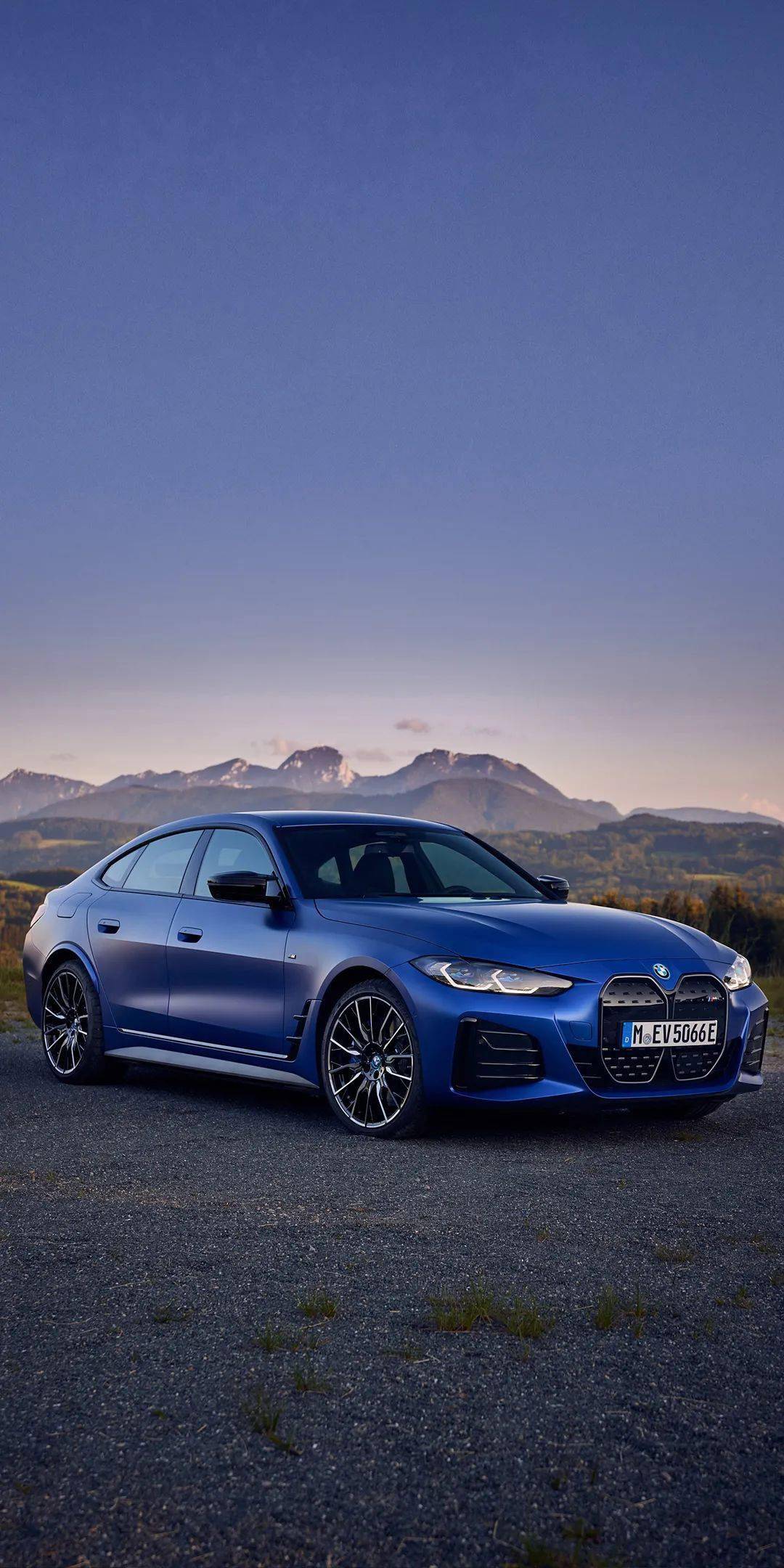 纯电版宝马i4跑车-搜狐大视野-搜狐新闻