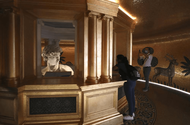 大学|迪拜世博会为3D大卫雕像“强行打码”，普通访客只能在展厅二层看到雕像