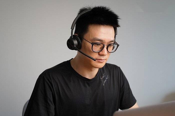 定位办公需求，Poly Voyager 4300 UC无线蓝牙耳机体验