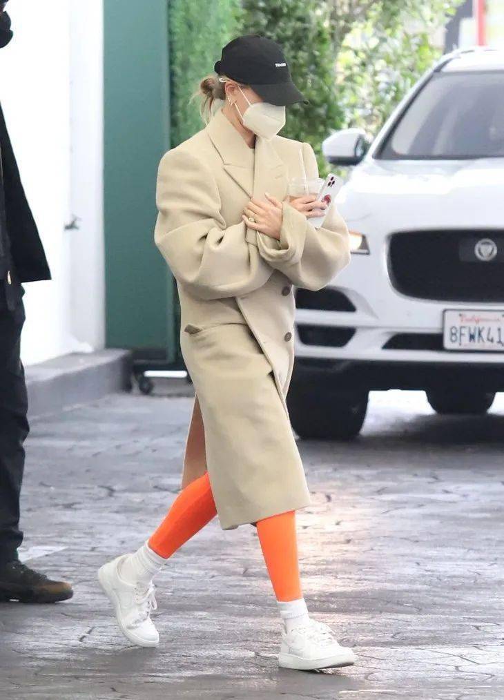 设计 听说白百何的OOTD，要盖着脸看