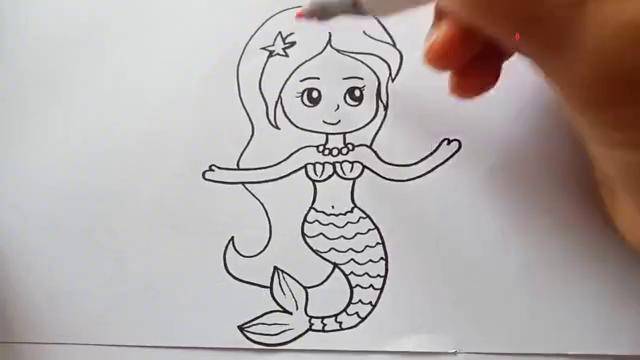 给美人鱼涂上漂亮的颜色