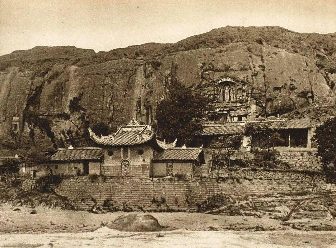 成都府 文殊院主殿▲ 成都府 青羊宫八角亭▲ 都江堰 从青城山俯瞰