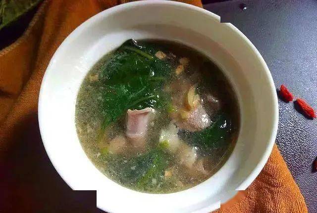 怎样做三鲜汤好吃又简单 1eca0fb584d440ae9490317a2c4a4291.jpeg