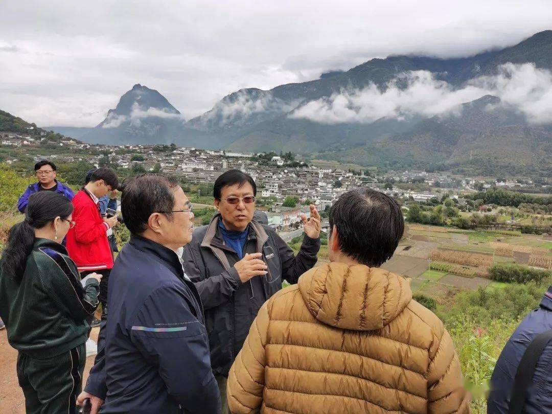 院士专家到云南开展河流水系科学考察