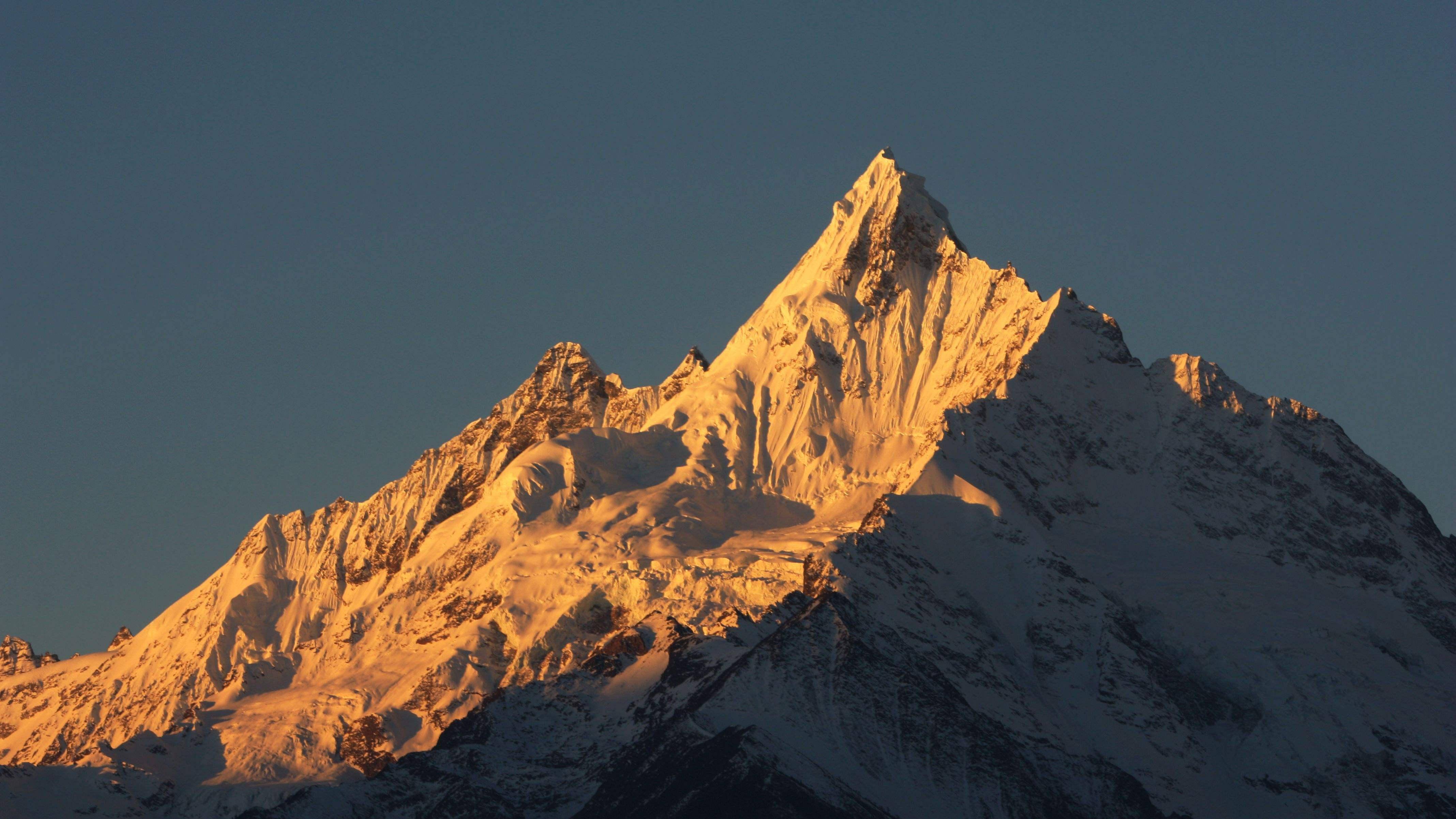 不可征服的神山17位登山队员遇难7年后一本日记揭露灾难过程