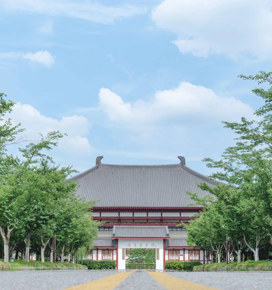 鉴真图书馆逐步有序恢复对外开放说明鉴真图书馆逐步有序恢复对外开放