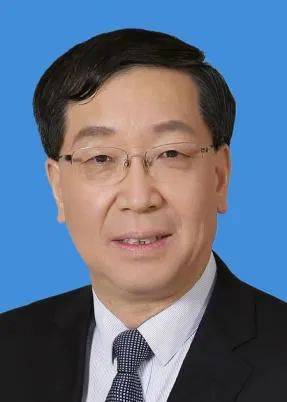 上海大学可持续能源研究院院长熊健乌克兰科学院外籍院士张俊杰上海市