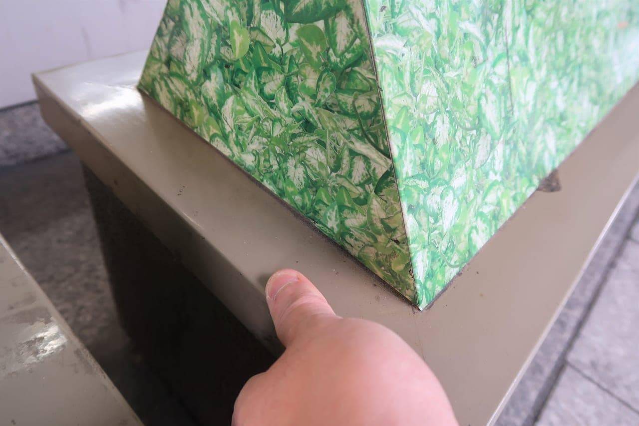 奇趣发现网友晒图京都街道草坪酷似 马里奥64 材质 装饰 新闻时间