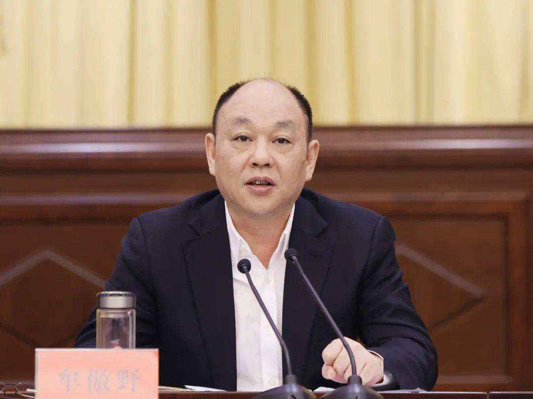 保持良好发展势头持续提升品质热度打造更美更具活力的新长街