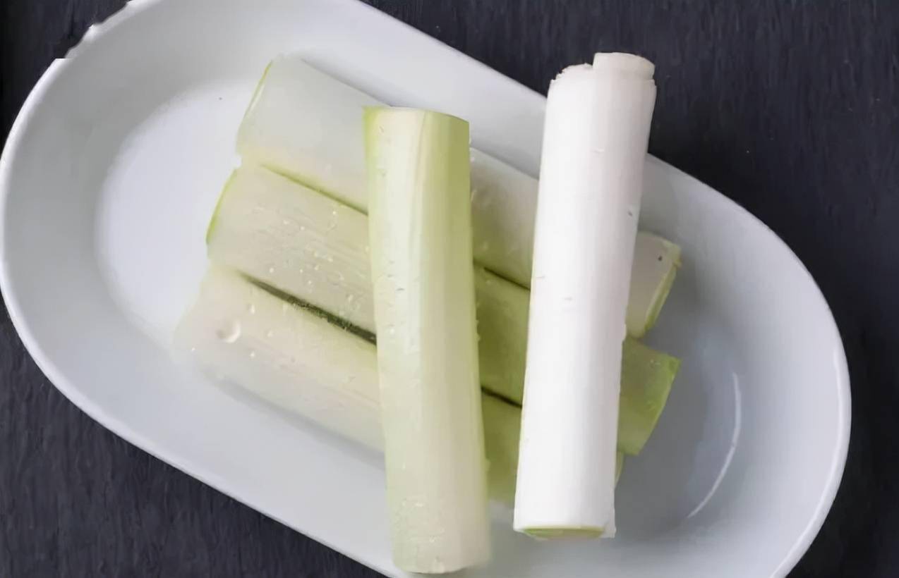 中风,面目浮肿;疮痈肿痛;跌打创伤  特点:有助于解毒消肿  形态: 性味