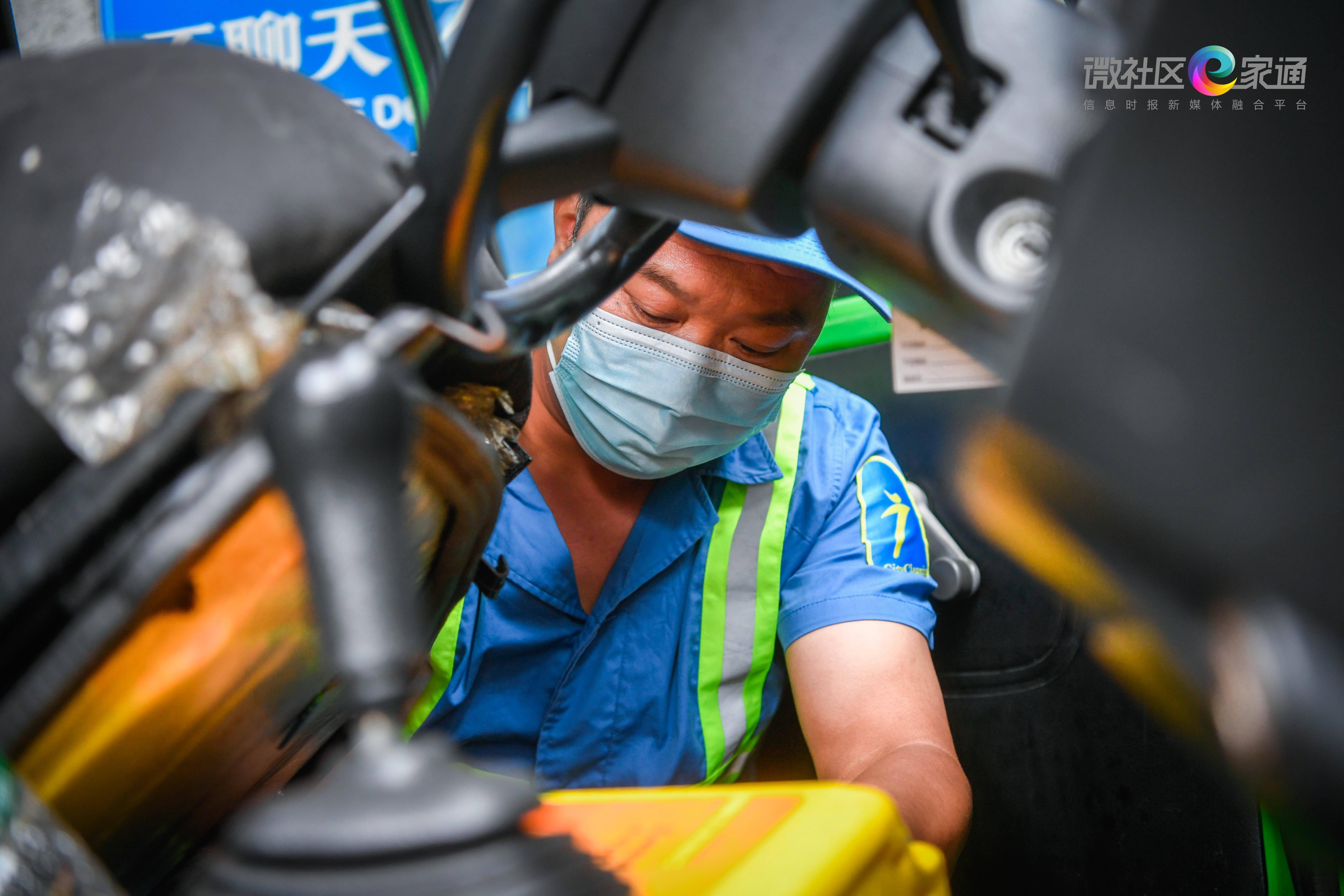 致敬城市美容师黄花岗街环卫站巡检员田洪波哪儿脏乱我就往哪儿去