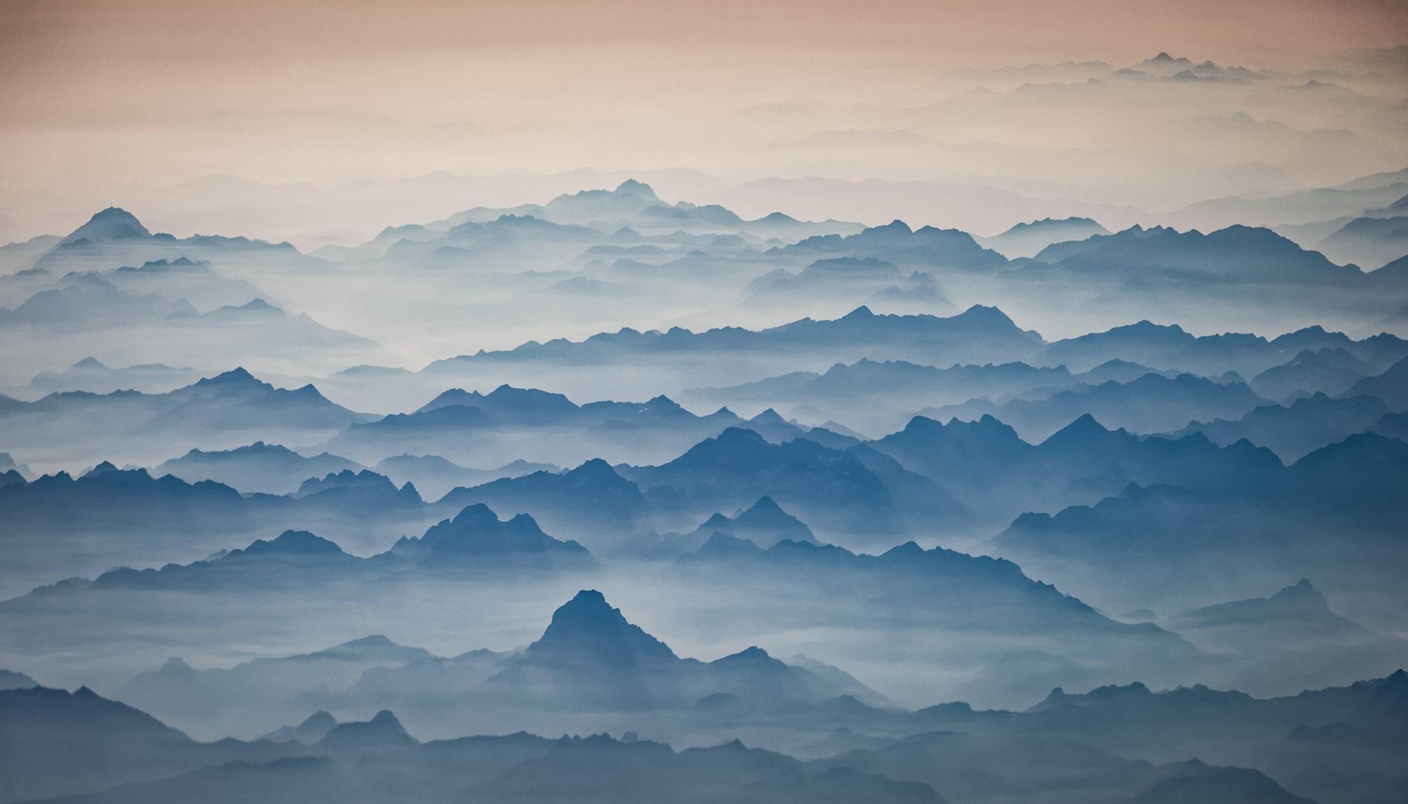 霧非霧,景非景,奈何迷了津渡