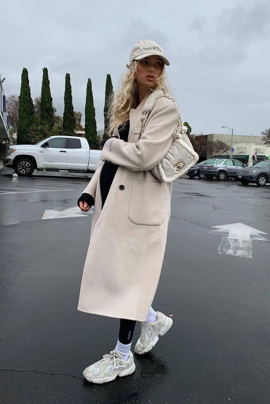 Athflow 秋冬最万能的单品，必须是卫衣