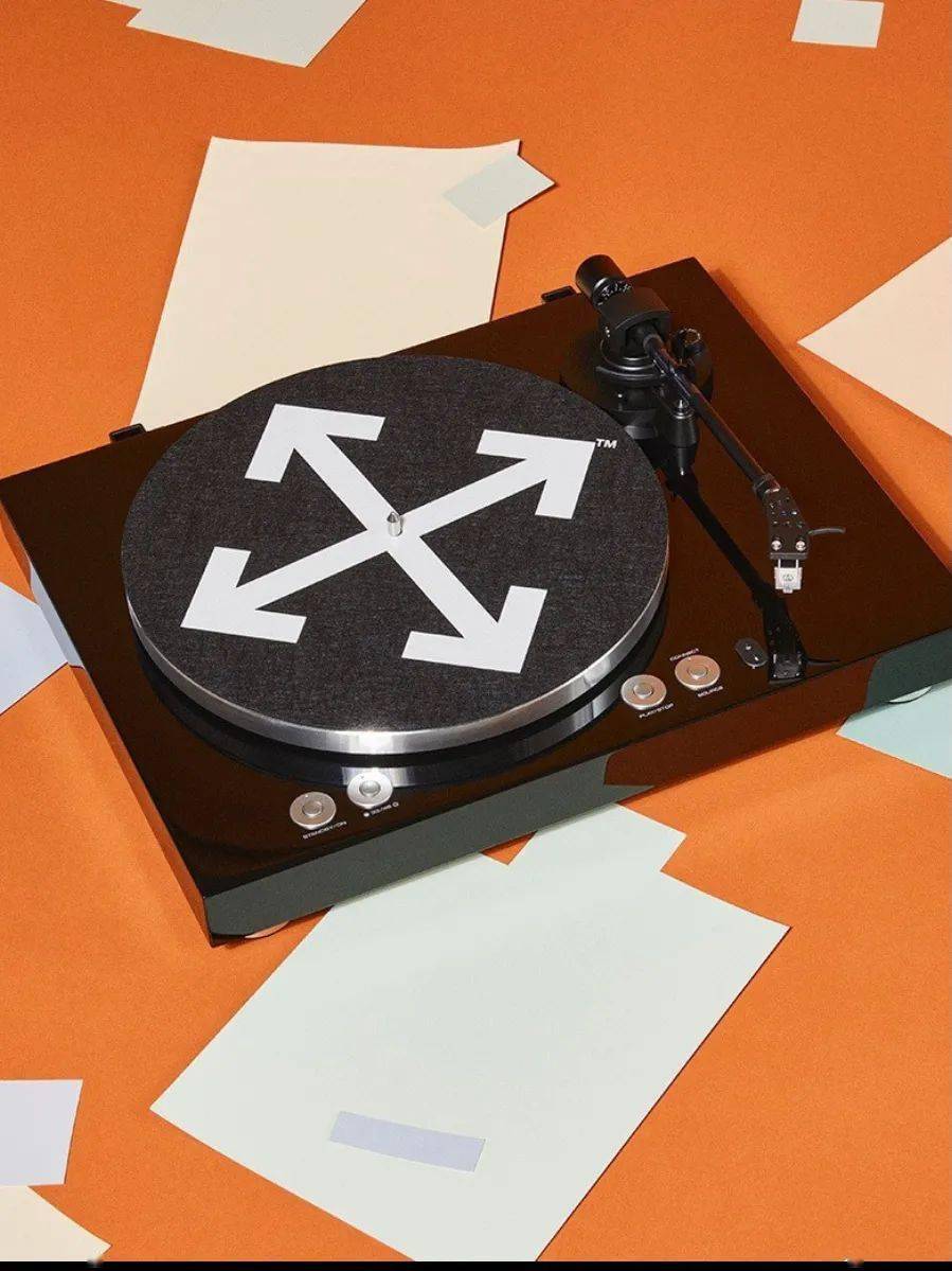 Fear Fear of God 与 Barton Perreira 再度推出合作款墨镜