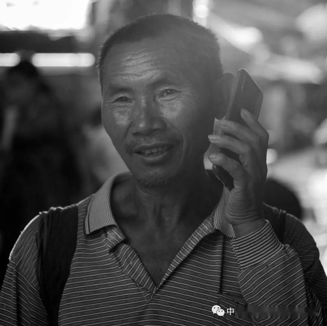 城市故事 | 背篼客打工记