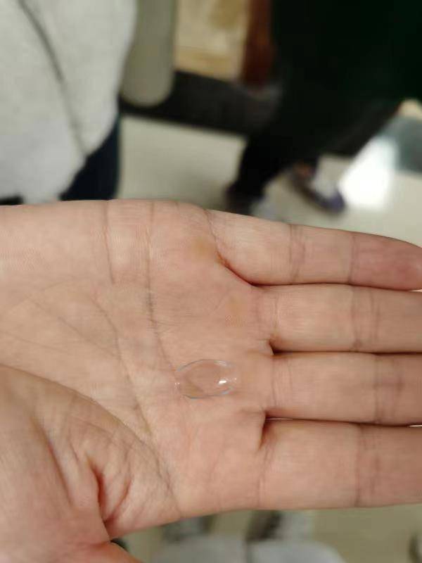 女子|杭州女子一夜之间近视变远视！因为老公...