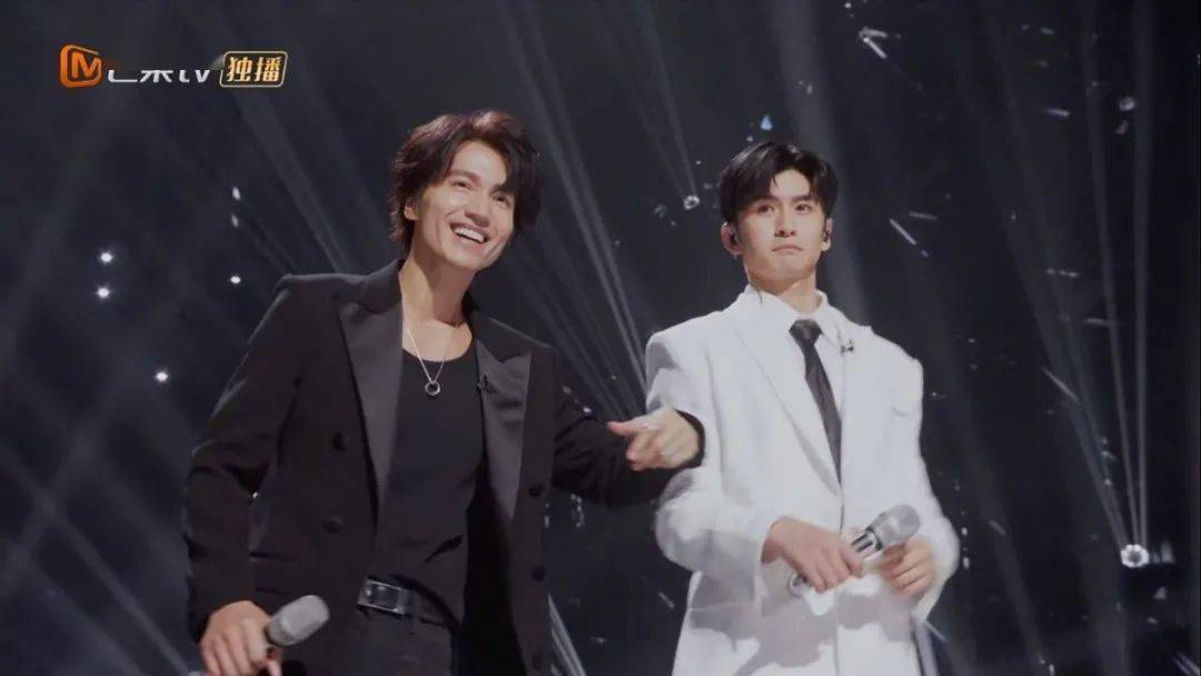 rap|史上第一天团出现了？！