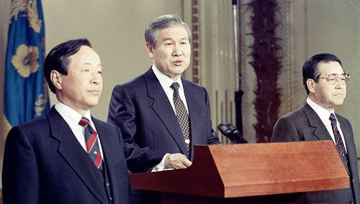 人物韩国首任民选总统卢泰愚去世曾参与军事政变也曾推动民主转型