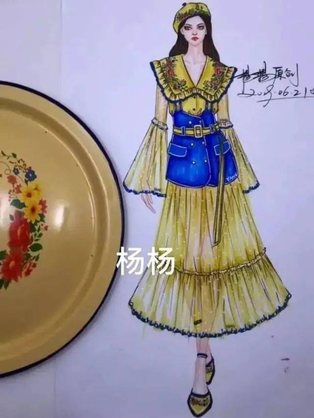 设计 这个90后姑娘用饮料瓶设计时装，太好看了吧！
