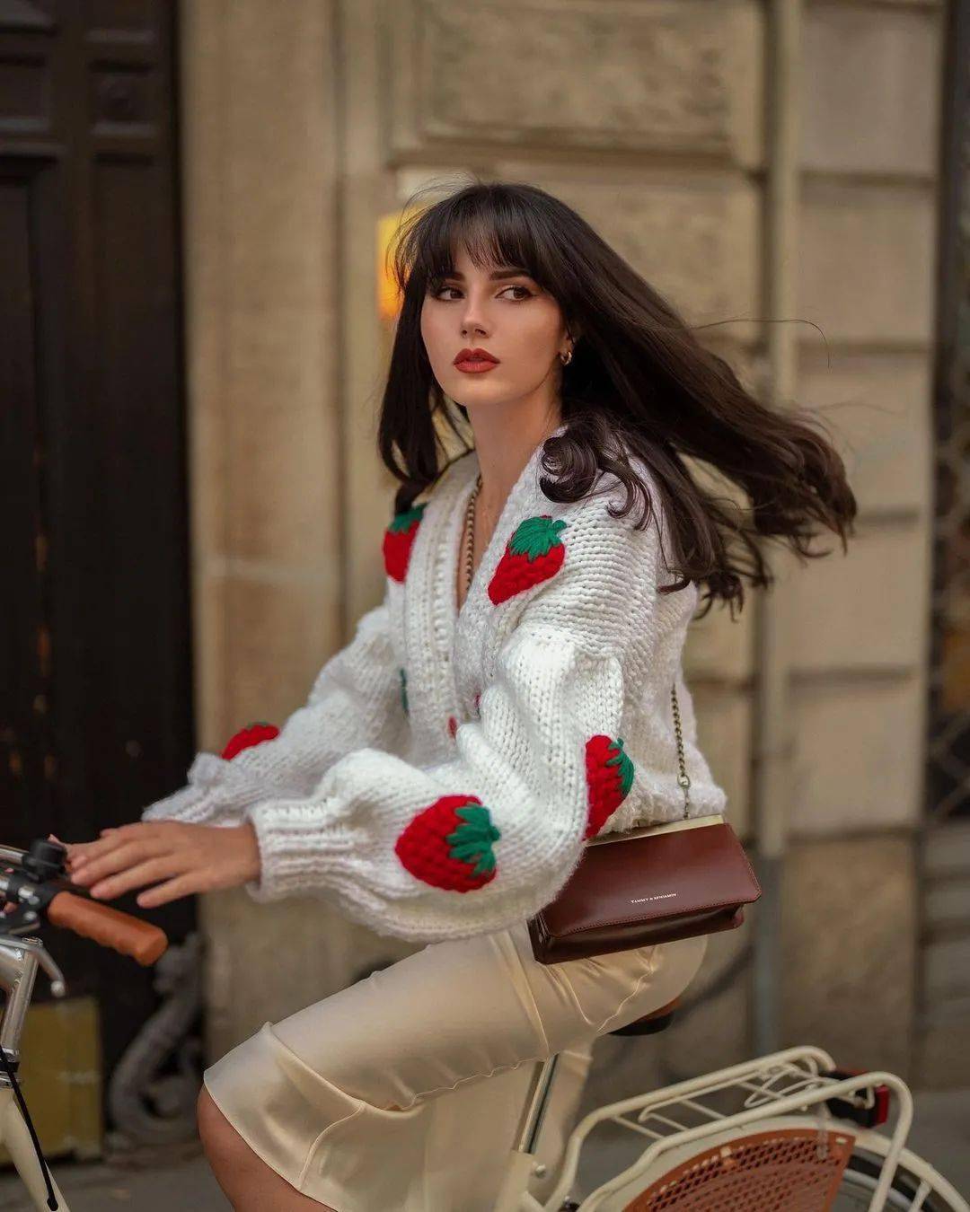 牛仔服 针织衫别收，趁着回温再美一波！