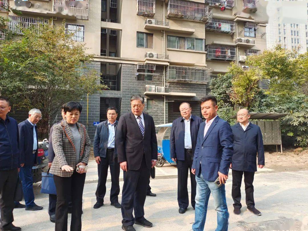 唐道伦赴挂钩社区调研文明城市创建工作