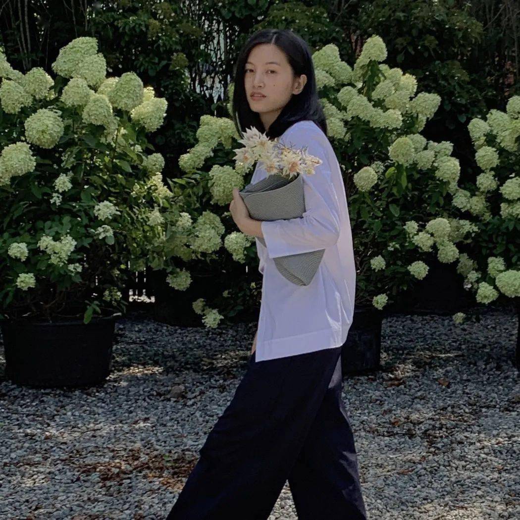 漂亮 基础款怎么穿出高级感？这些女设计师给的答卷可太漂亮了！