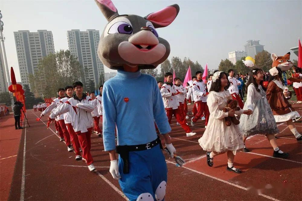 邳州明德实验学校校服图片