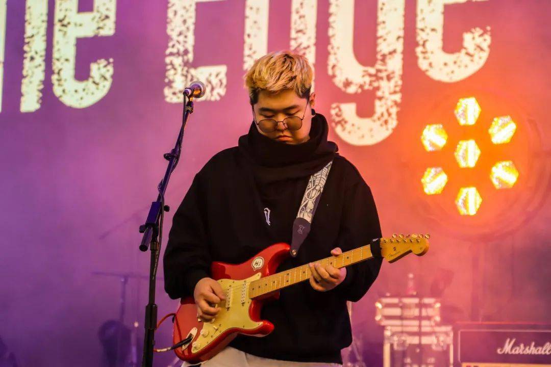 快乐源泉2021年合川校区音乐节外邀乐队的狂欢