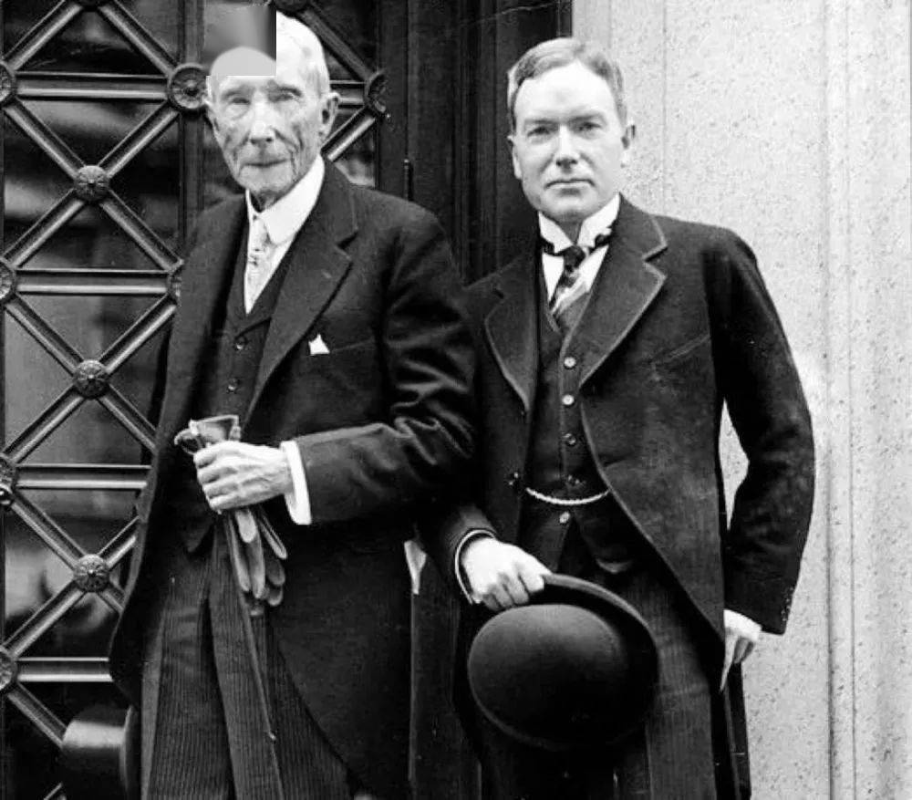 洛克菲勒给儿子的38句话，把财富、人生都讲透了_搜狐网