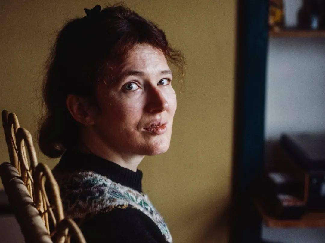 安吉拉·卡特(angela carter,1940—1992),英国小说家,记者,以混合