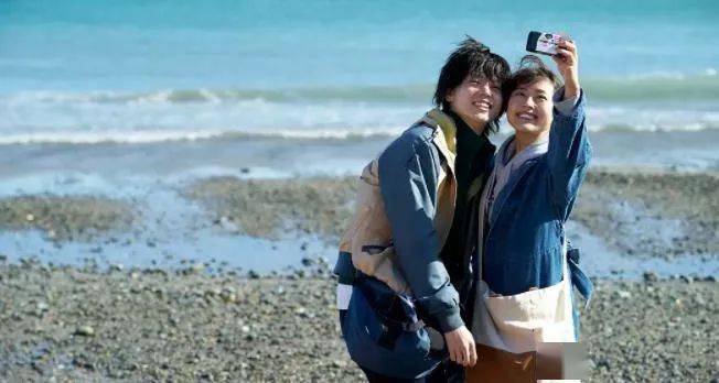 电影|这才是成年人看的爱情片,刺激且真实