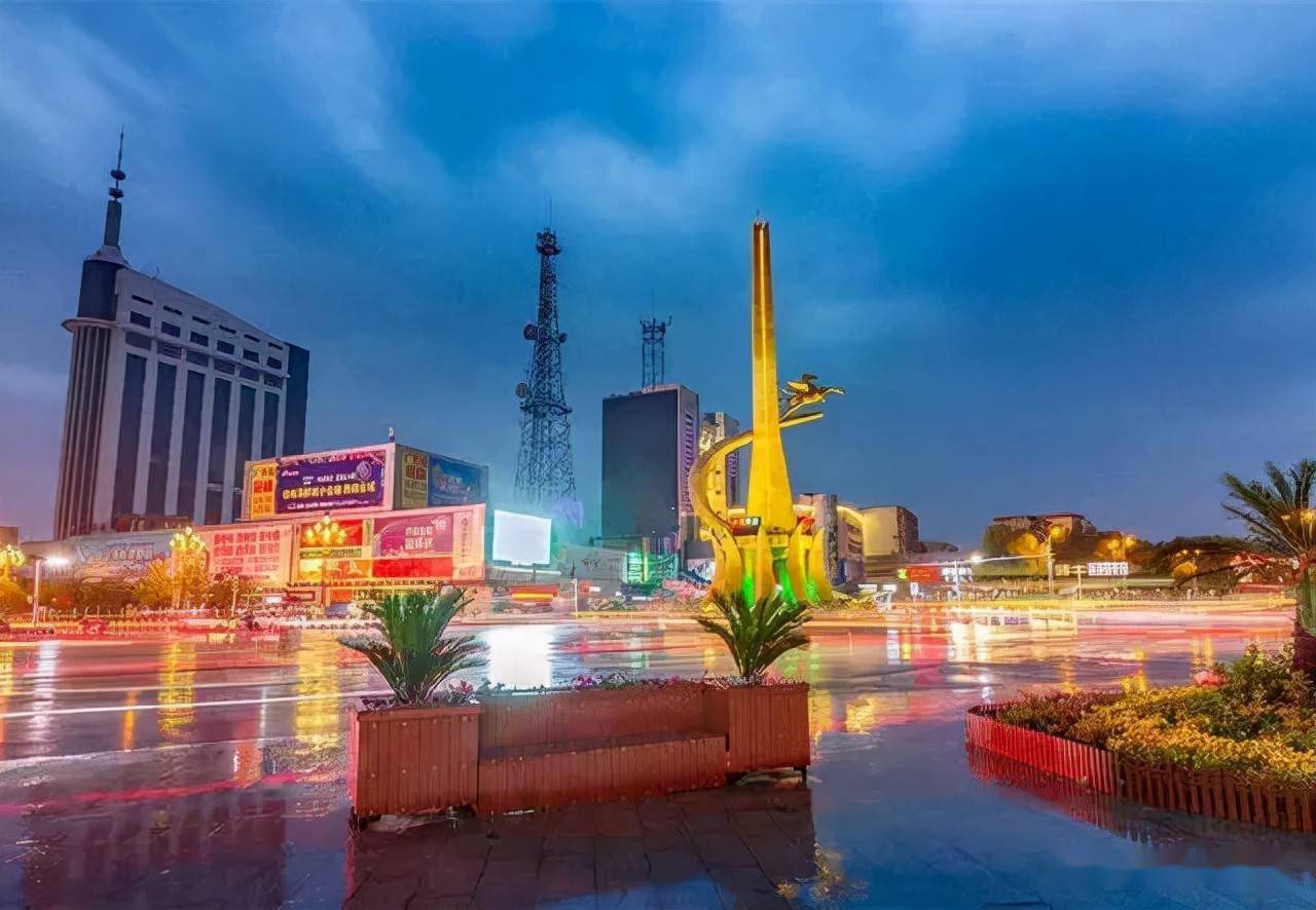 新疆最富裕的城市排行榜,乌鲁木齐排第3,第1名超越北京和上海