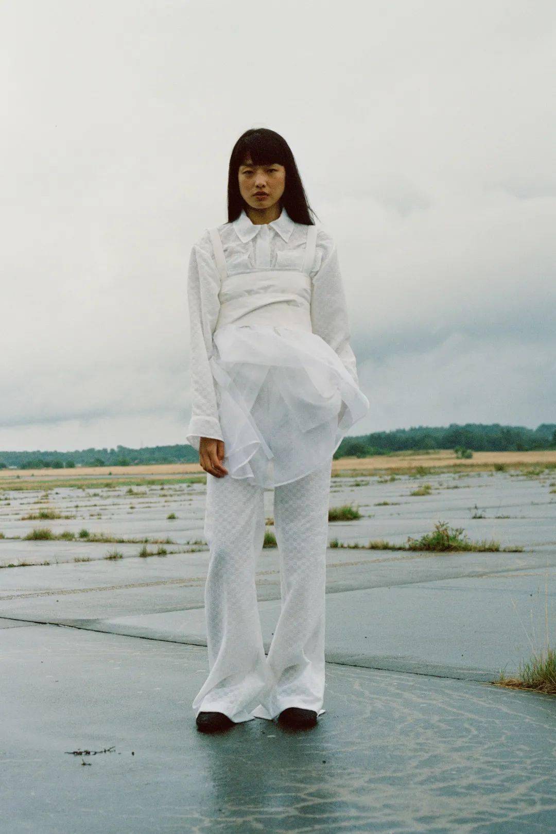 品牌 为「童话」找到合适的安放,来自北欧的浪漫!Cecilie Bahnsen将心跳融入到雨声、风声、吉他声中!