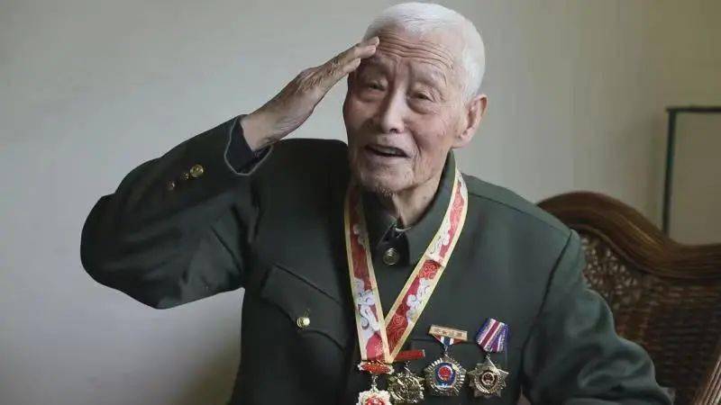 保家卫国不是一个人的事投入多次战役的张忠义