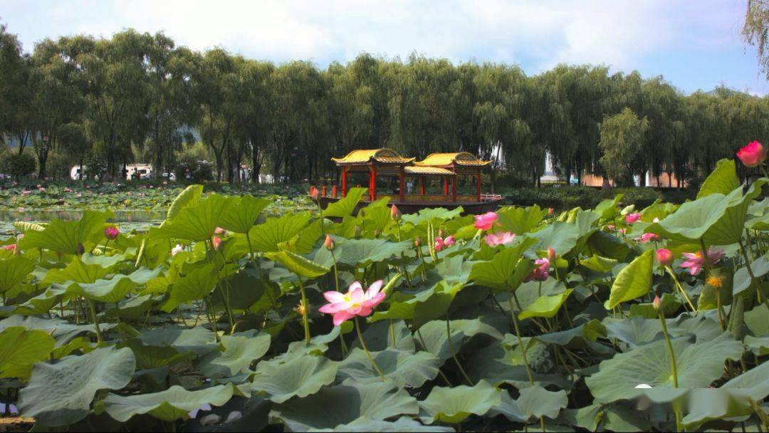 全域旅游集安市滨江广场入选省级旅游休闲街区认定名单