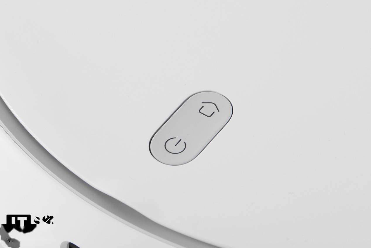 【IT之家开箱】米家免洗扫拖机器人图赏