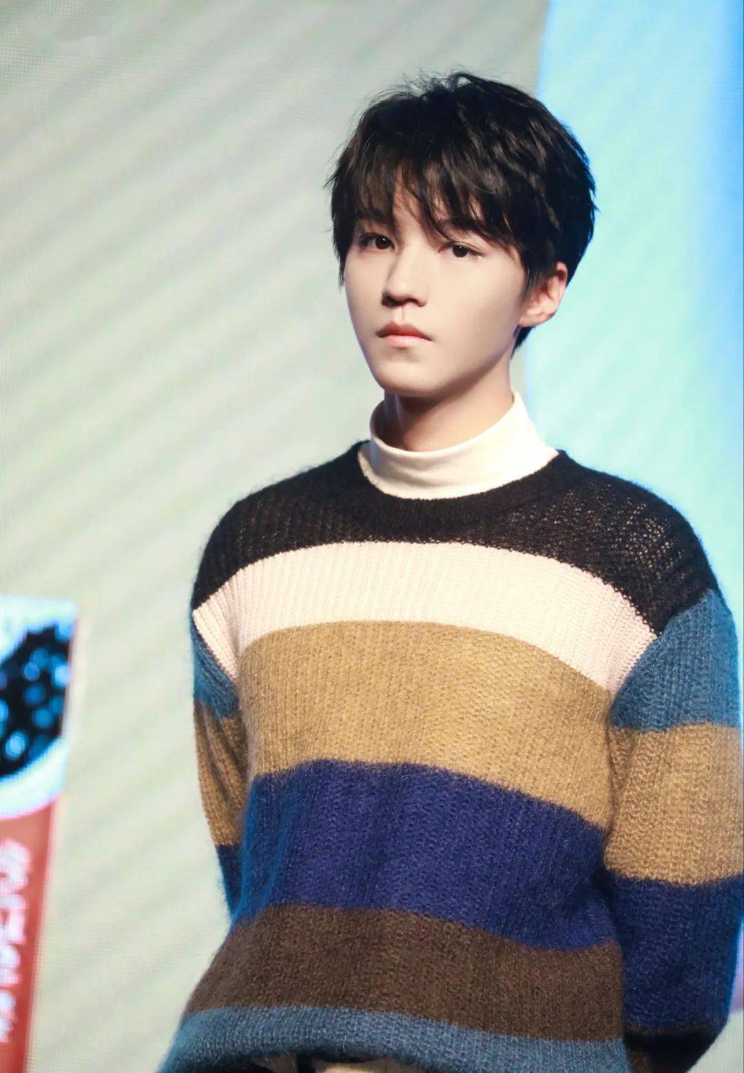 网友羡慕同事给王俊凯测核酸,粉丝误会有疫情,原来只是例行检查_检测