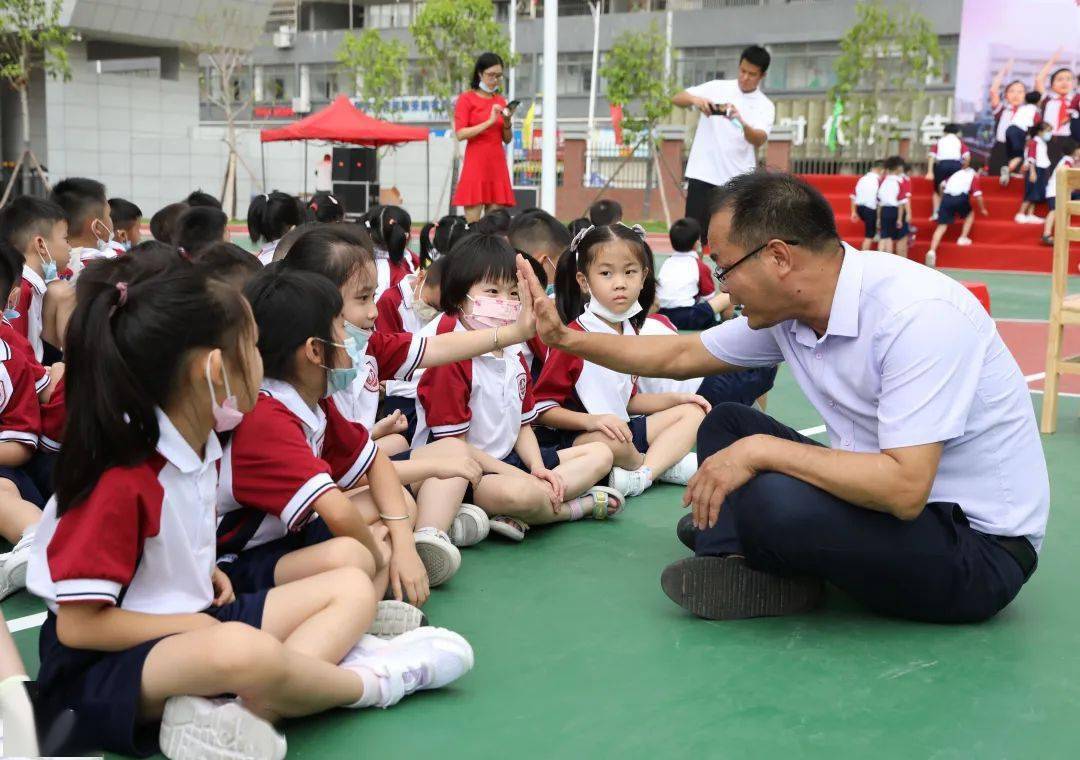 肇庆市第十六小学蓝田校区,学校总建筑面积20865.