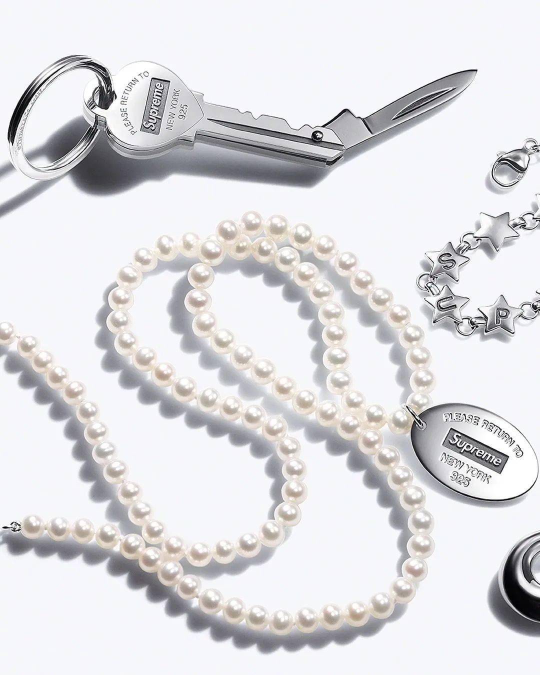 系列Supreme x Tiffany & Co. 系列正式发布
