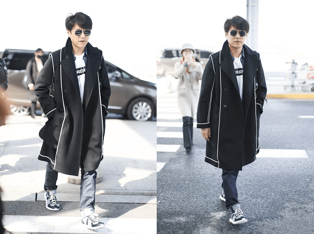 靳东真是男神圈里的"代表",穿卡其色风衣温润如玉,一点不显老_大衣