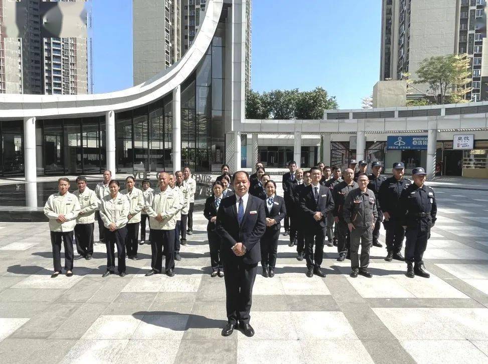 越秀物业广州创标杆展播①住进星图花园畅享幸福星球