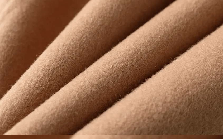 ▼ ▼ ▼01澳洲100%纯羊毛 双面毛呢制作大衣中的上乘品,好的面料会