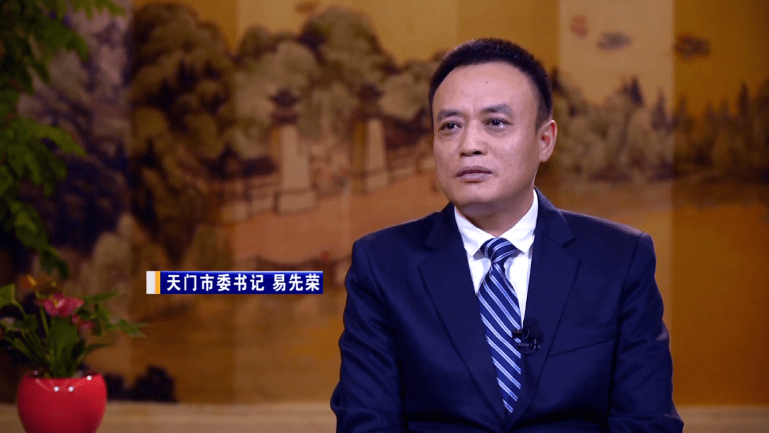 专访仙桃市委书记罗联峰打造世界级的非织造布产业集群