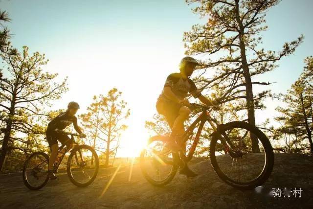 训练|空腹饿肚子骑车，带来的危害可不小啊~