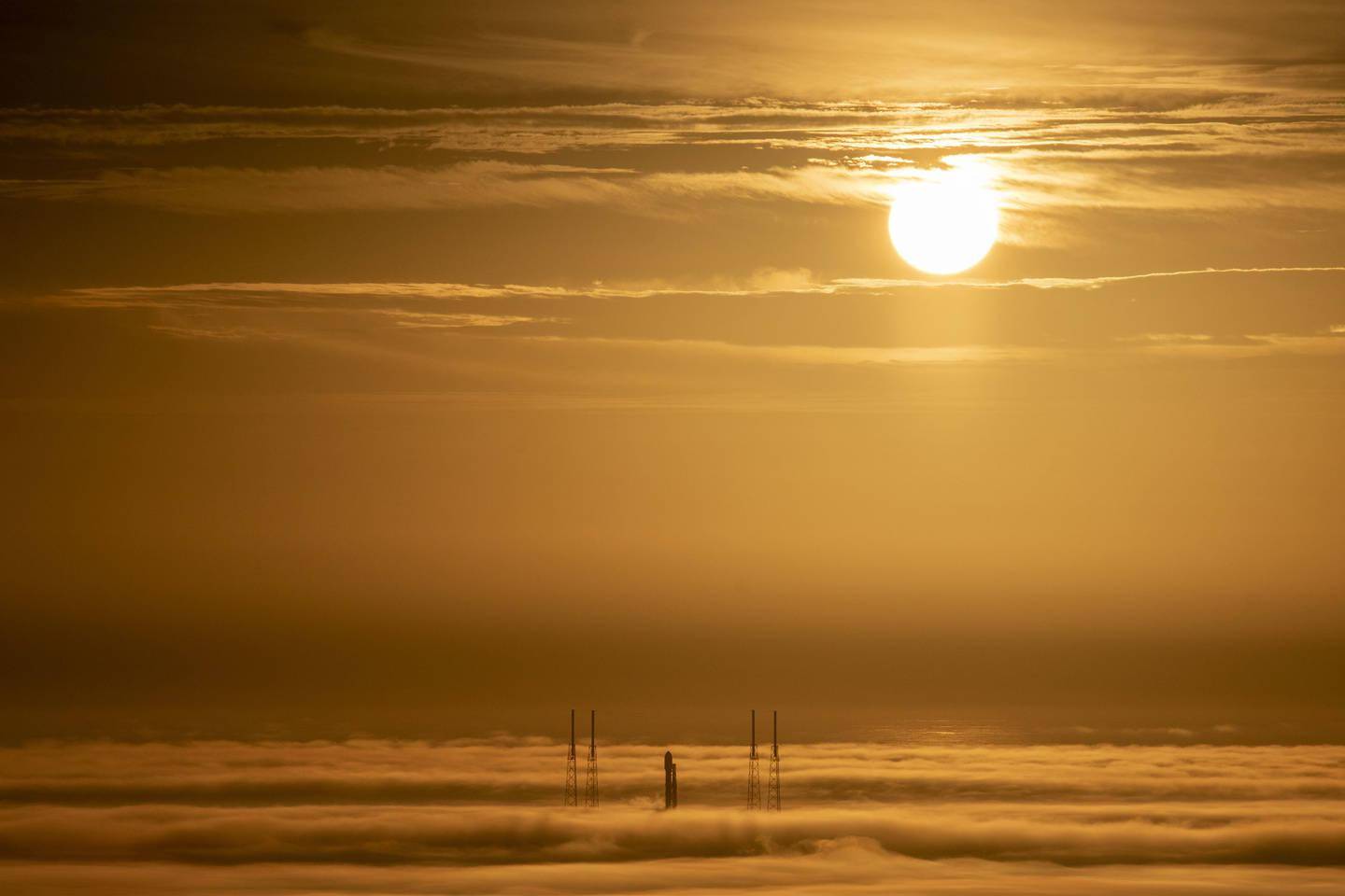 SpaceX 再次成功发射 53 颗星链卫星