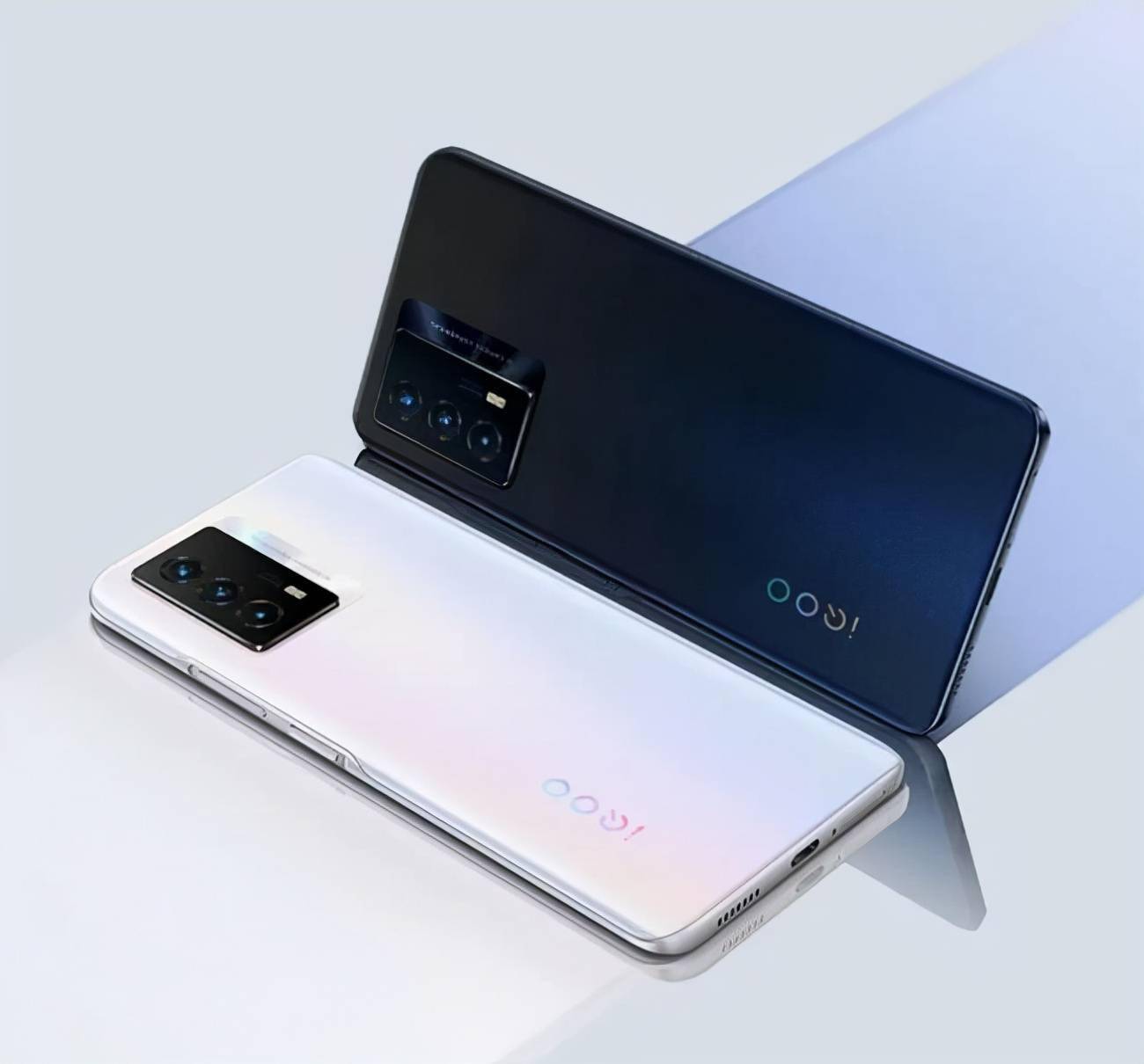 千元性能怪兽——iQOO Z5拿下安兔兔中端性能排行榜第一名