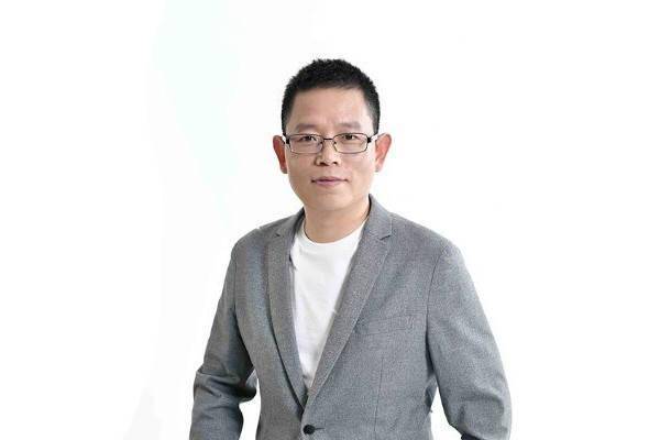 realme 总裁李炳忠：真我手机将进军 800 美元以上高端市场