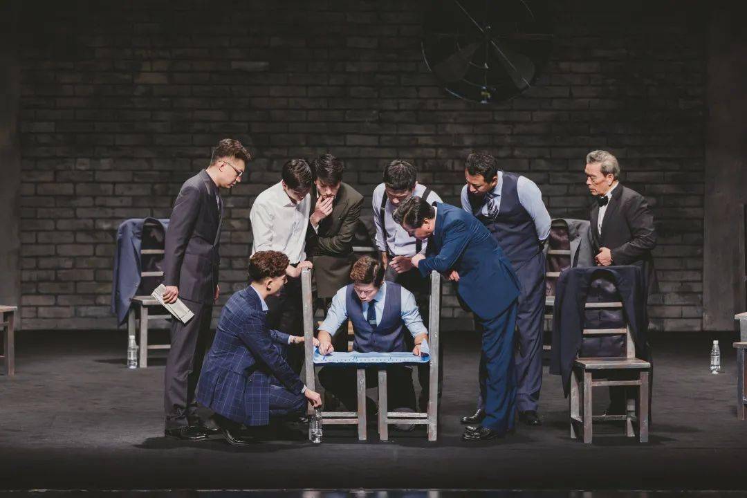 雷基|话剧《12個人》：先生们，欢迎重回安福路