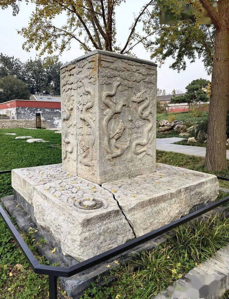 细赏北海之阐福寺万佛楼