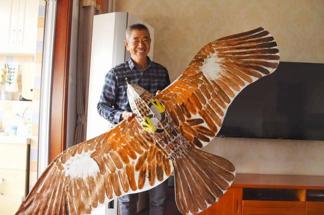 无风也能飞,这样的风筝你想"盘"吗?_盘鹰